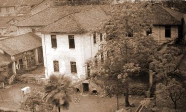 郑州龙子湖大学城三万人挤一班公交交通委回复【十大外围足球大平台】(图4) 十大外围足球平台app手机版