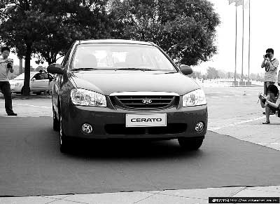 十大外围足球平台app_家装刮腻子注意事项是什么?(图1) 十大外围足球平台app