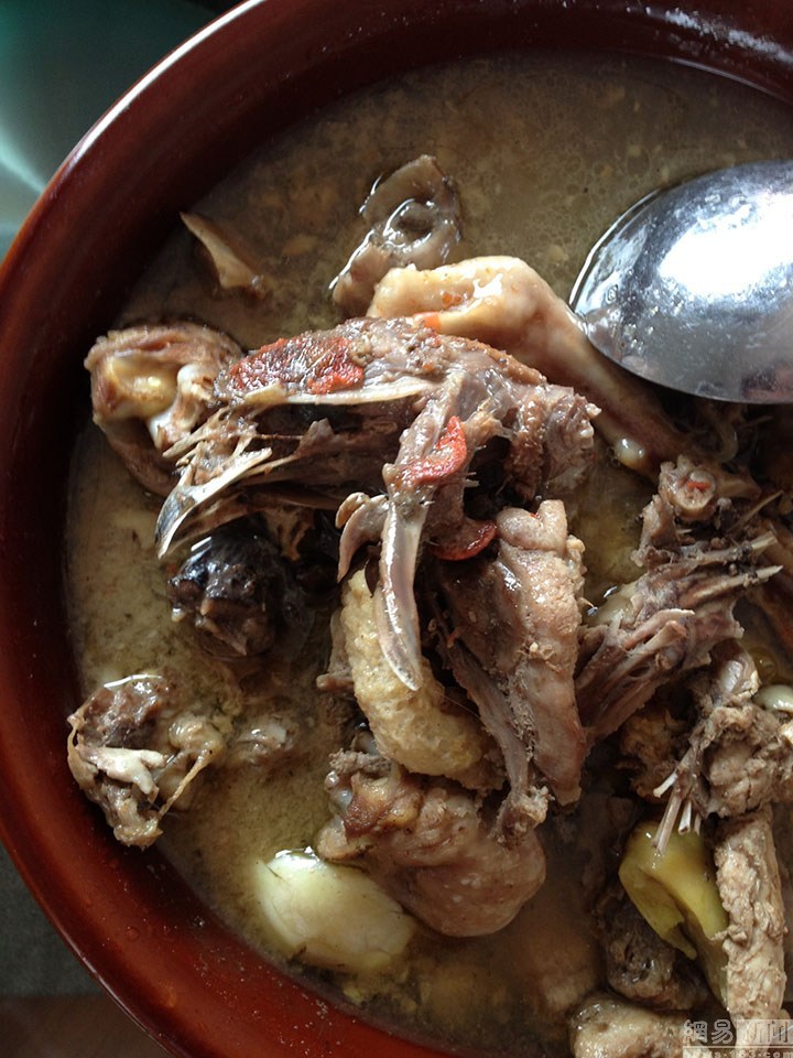 十大外围足球平台app_漯河12岁少年患病师生捐款献爱心(图1) 十大外围足球平台app手机版