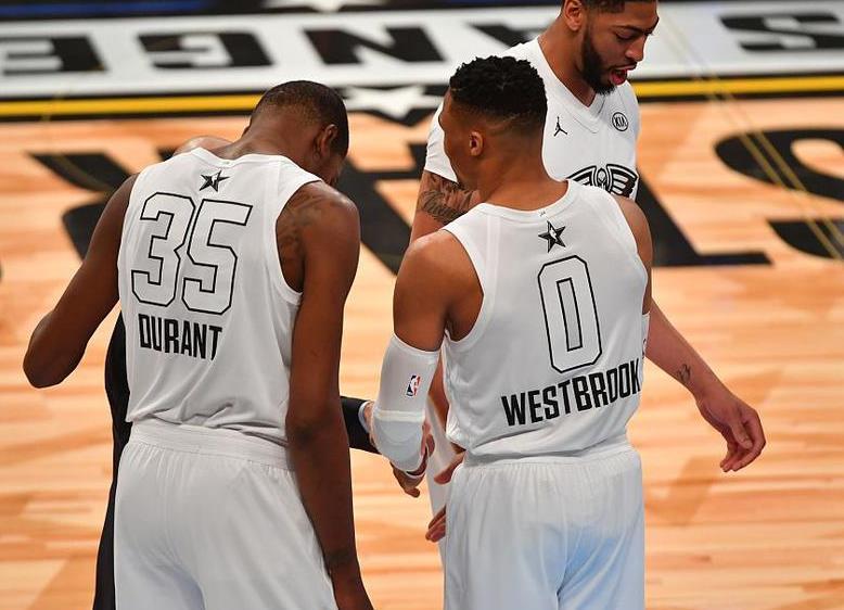 关爱家中老人 如何营造舒适沐浴环境|十大外围足球平台app(图2) 十大外围足球平台app手机版